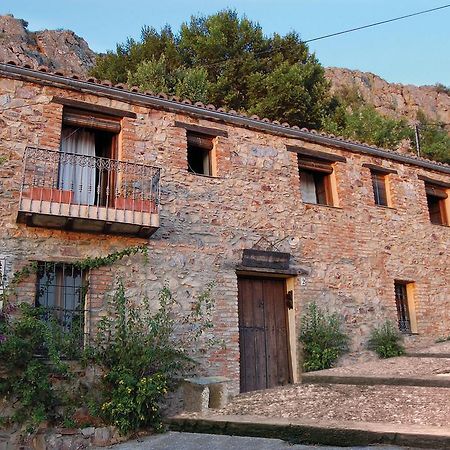 Alma De Villuercas Konuk evi Cabañas del Castillo Dış mekan fotoğraf