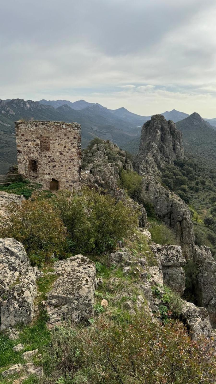 Alma De Villuercas Konuk evi Cabañas del Castillo Dış mekan fotoğraf